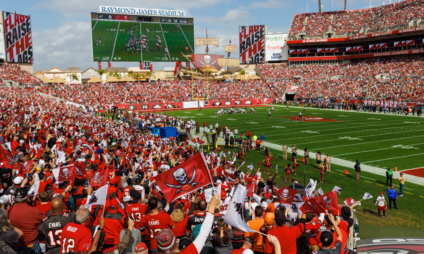 Tampa Bay Buccaneers Football Spiel im Raymond James Stadium